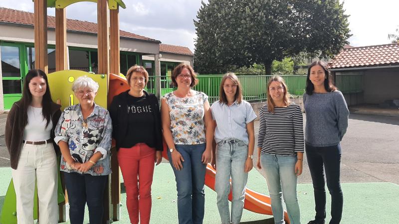 Rentrée scolaire à l'école La Pierre Bleue